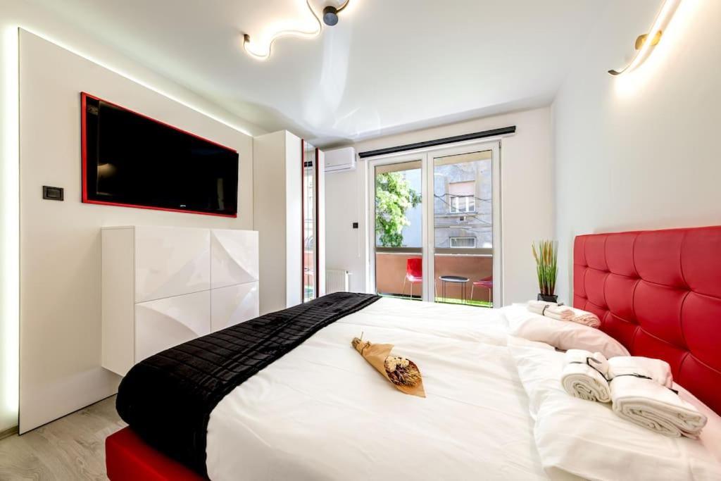 Stadium Apartment - Free Parking บูดาเปสต์ ภายนอก รูปภาพ